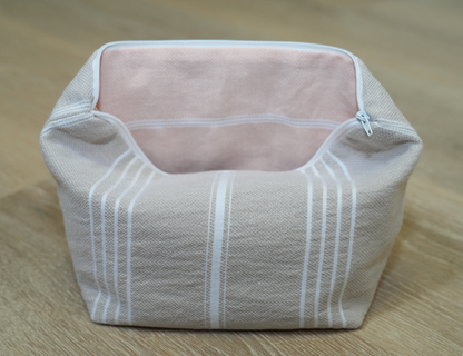 Medium Make-Up Bag