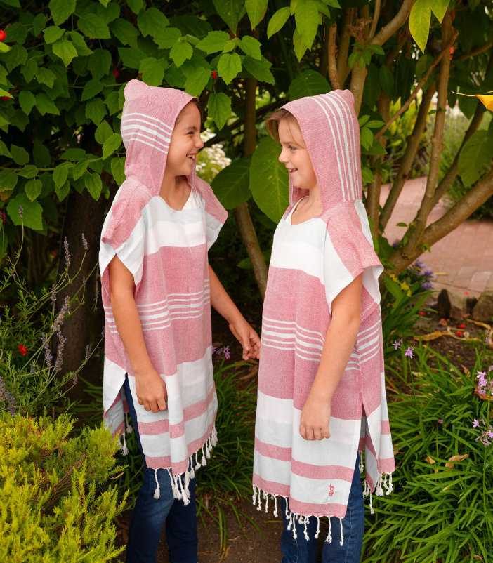 Kid Sun Poncho in Americana