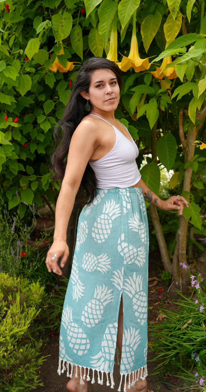 The Midi Skirt in Pineapple