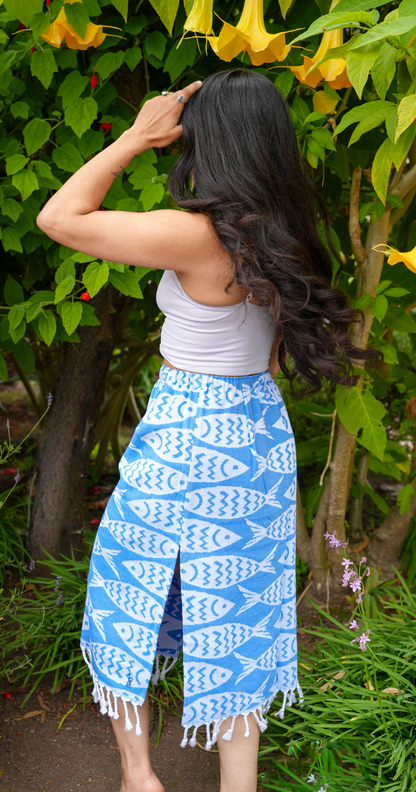 The Midi Skirt in Blue Fish