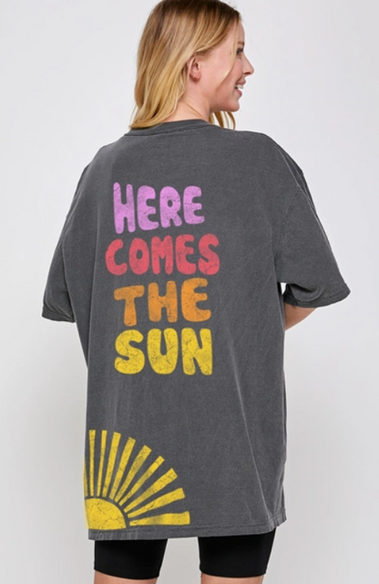 Here Comes the Sun Graphic Oversized Tee