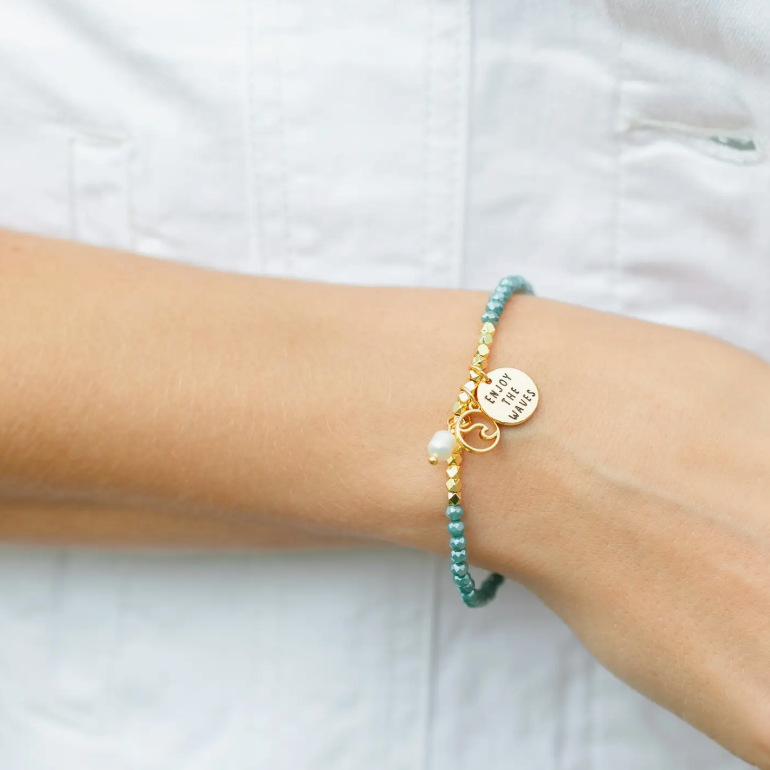 Enjoy the Waves Bracelet